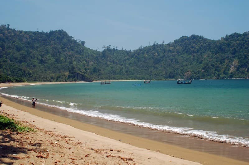 pantai sipelot
