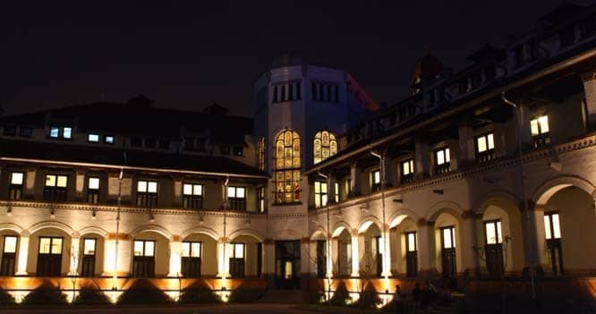lawang sewu semarang