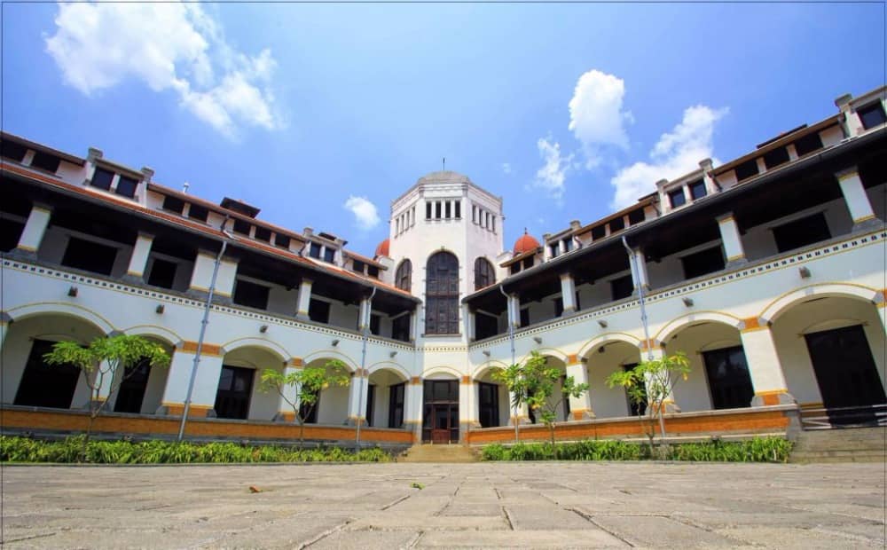 lawang sewu semarang