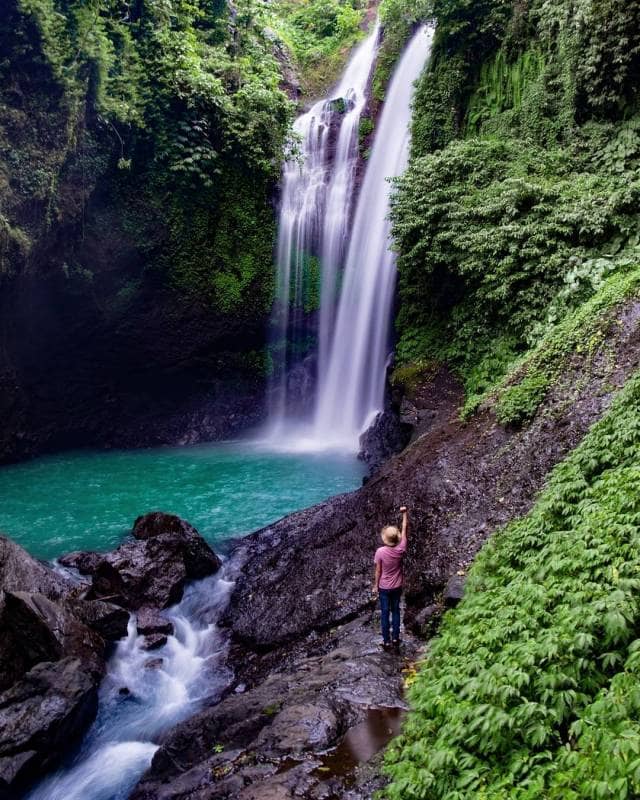 air terjun aling aling