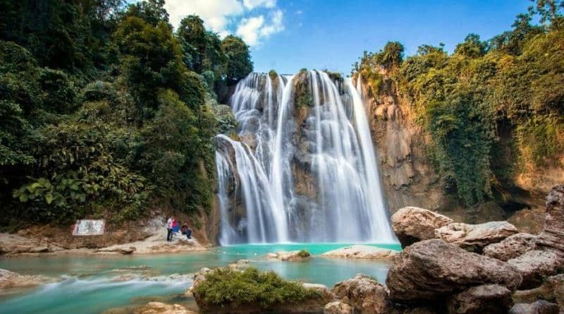 air terjun nglirip