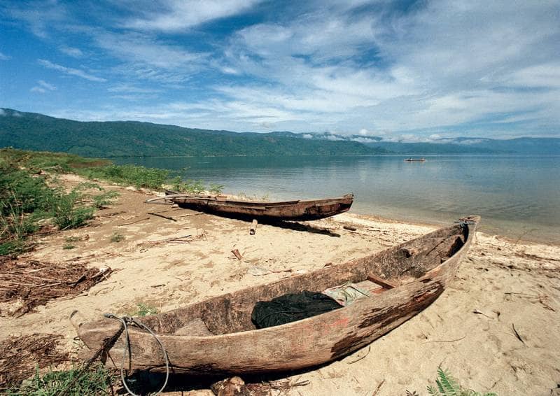 danau poso