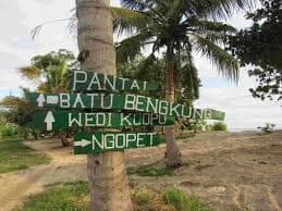pantai batu bengkung