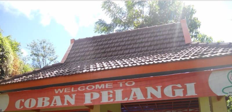 air terjun coban pelangi