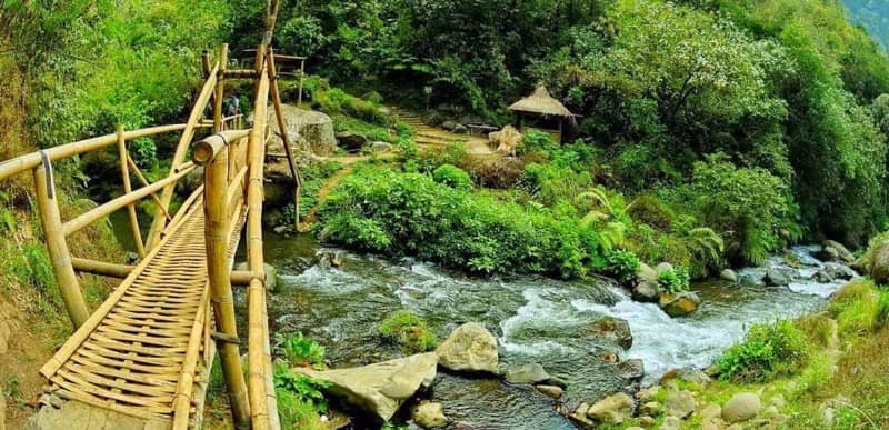 air terjun coban pelangi