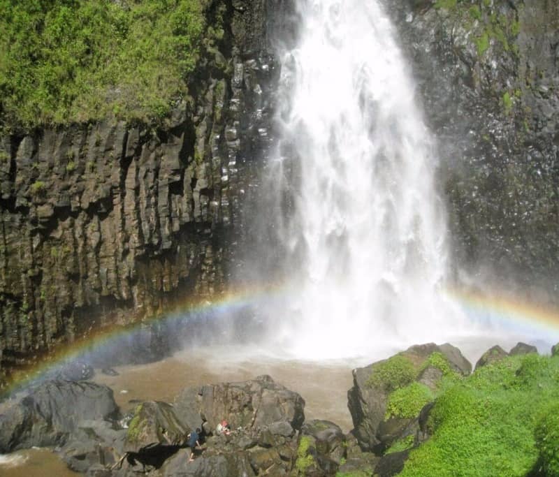 air terjun coban pelangi