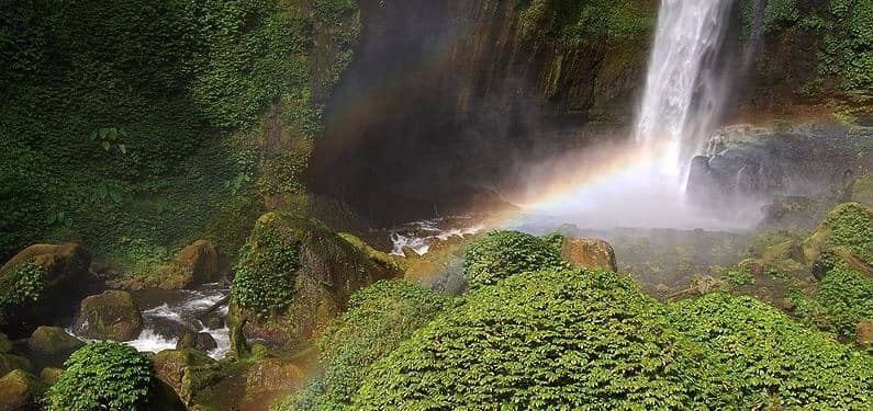 air terjun coban pelangi