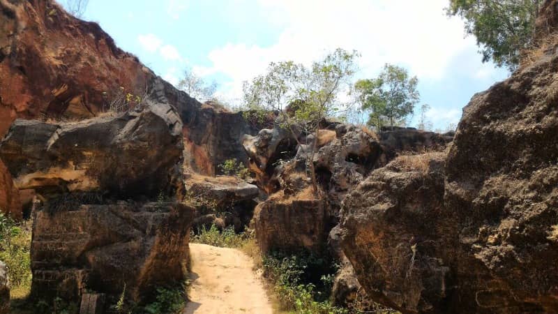 bukit kapur arosbaya