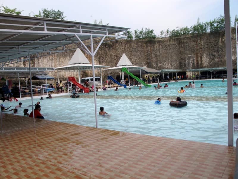 bukit jaddih madura