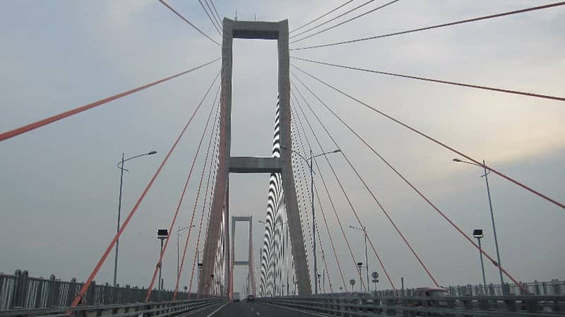 jembatan suramadu