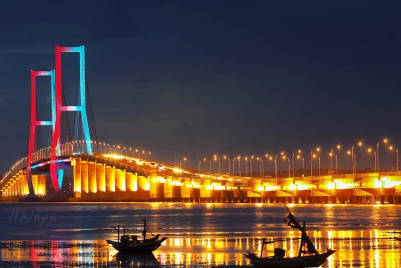 jembatan suramadu
