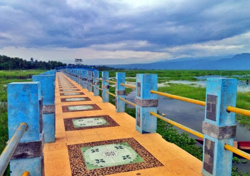 wisata rawa pening