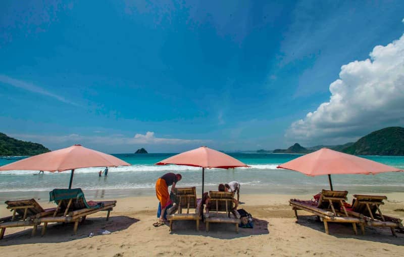 pantai di lombok