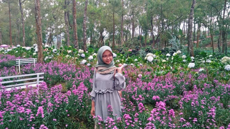 taman bunga coban talun