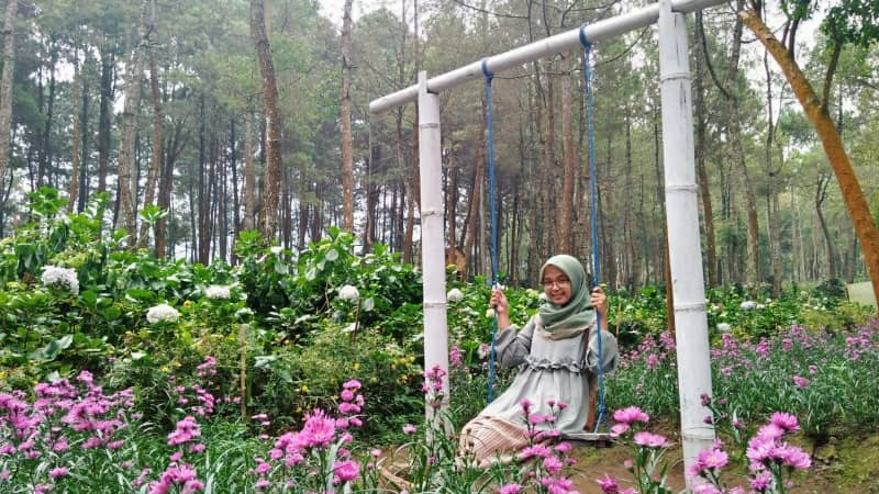 taman bunga coban talun